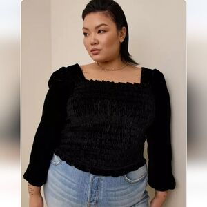 TORRID Velvet Smocked Blouson Sleeve Crop Top Dark Victorian Holiday Halloween